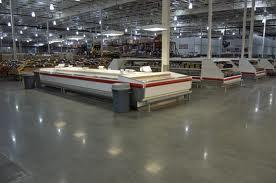 ขัดมัน-เงา พื้นคอนกรีต พื้นหินขัดเก่า  แก้ปัญหา พื้นปูน หลุดร่อน ยุ่ย เป็นฝุ่นผง โรงงาน โรงแรง โกดัง คลังสินค้า  โรงพยาบาล ห้างสรรพสินค้า