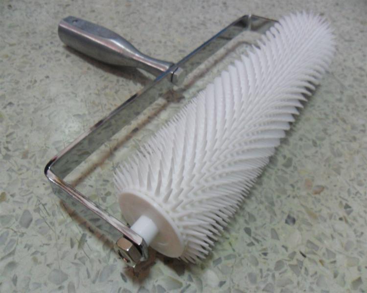 ลูกกลิ้งหนาม ลูกกลิ้งไล่ฟองอากาศ รองเท้าหนาม รองเท้าตะปู ใบขัดเพชร ใบขัดคอนกรีต อุปกรณ์งานพื้น Epoxy